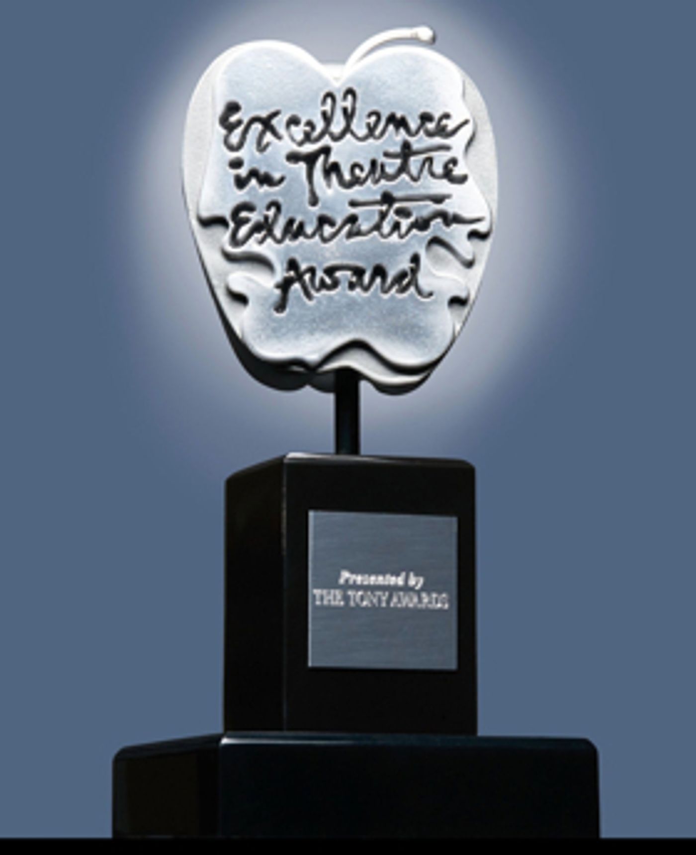 Tonys & Carnegie Mellon University Present Excellence in Theatre Education Award to Melody Herzfeld of Parkland, FL  Image