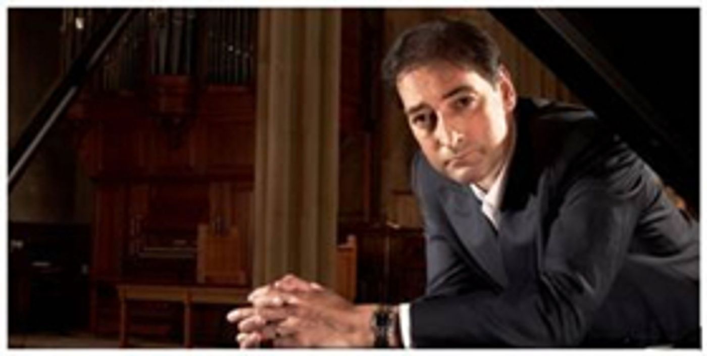 Alistair McGowan Mixes His Favorite Classical Piano Pieces with Famous Voices in New Nationwide Tour  Image