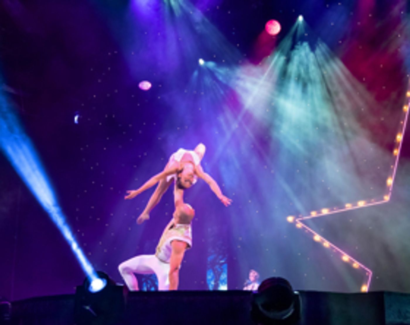 A MAGICAL CIRQUE CHRISTMAS Announces Tour Re-Launching This Holiday Season with First Stop at The Santander Performing Arts Center A MAGICAL CIRQUE CHRISTMAS Announces Tour Re-Launching This Holiday Season with First Stop at The Santander Performing Arts Center Image