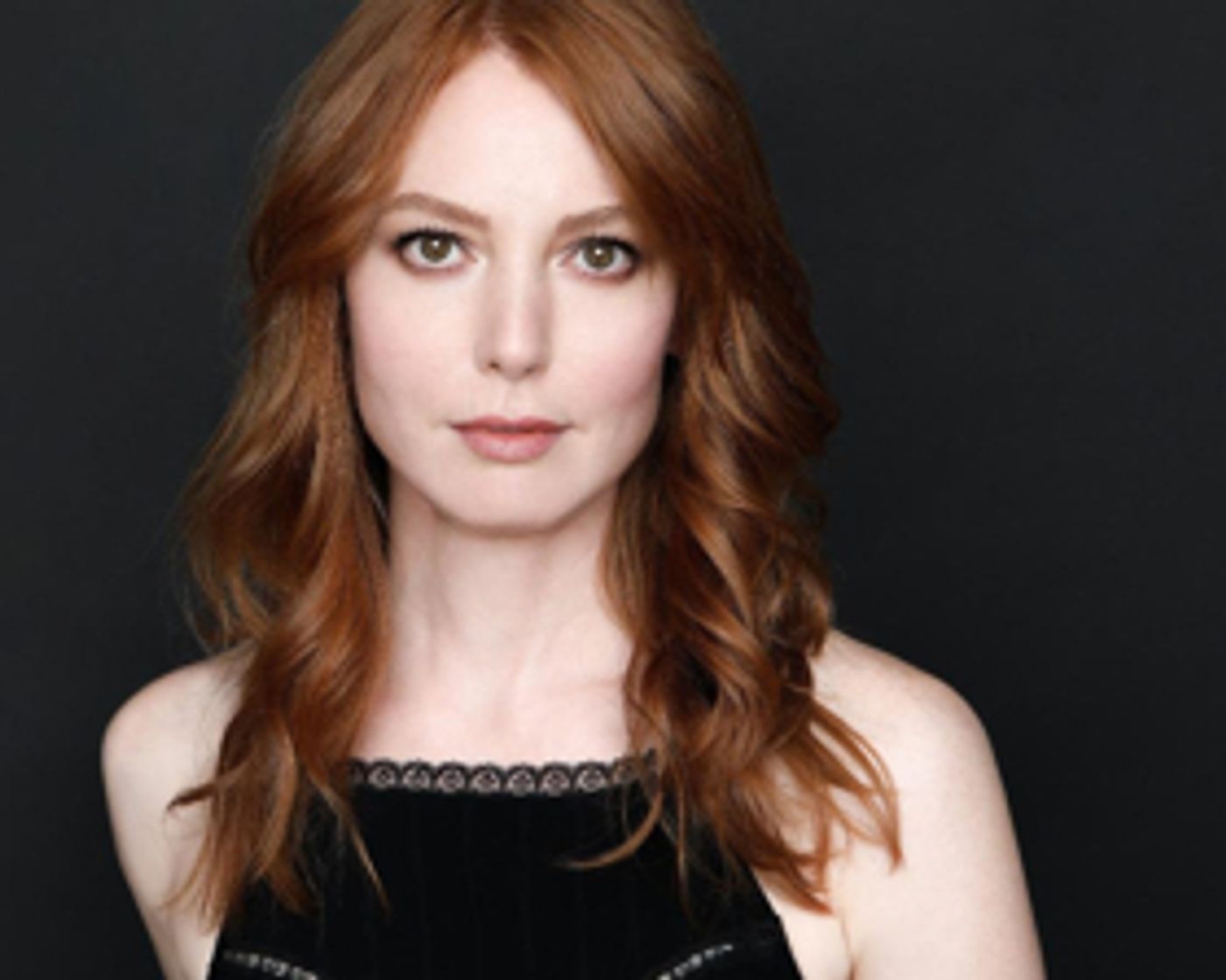 Entertainment Weekly Premieres YOUNGER Video From Actress/Singer Alicia Witt  Image