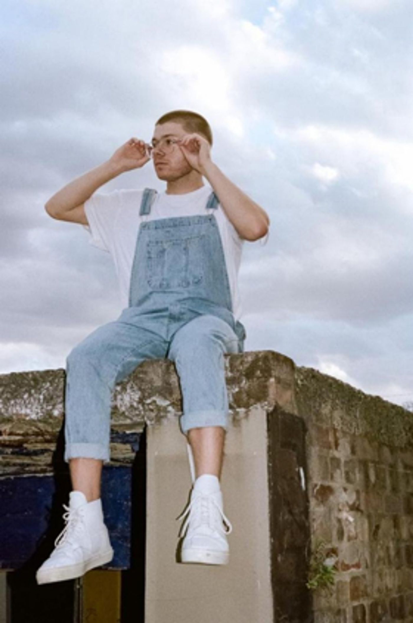 Australia's Xavier Dunn Eeveals Acoustic Version of New Single WELL Australia's Xavier Dunn Eeveals Acoustic Version of New Single WELL Image