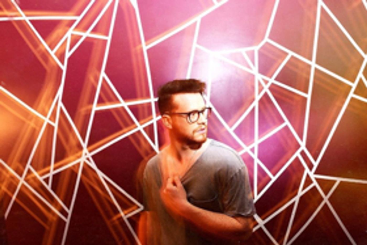 Sam Fischer Shares 'Getting Older' w/ NYLON + Announces Debut EP  Image