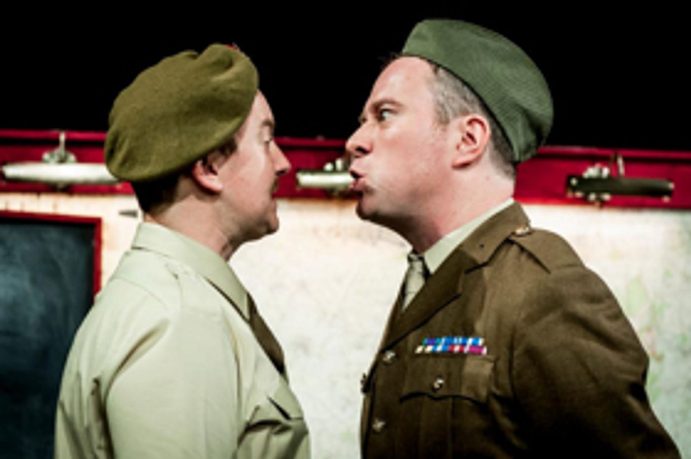 Review: INSTRUCTIONS FOR AMERICAN SERVICEMEN IN BRITAIN is a Theatrical Treat  Image