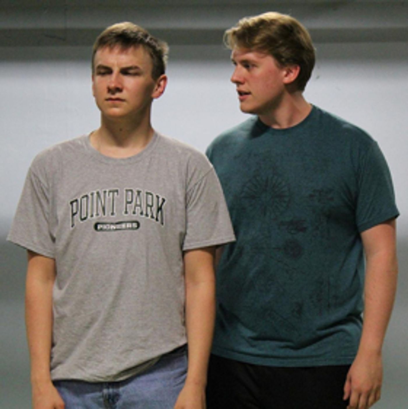 Maryland Ensemble Theatre Presents BE MORE CHILL  Image