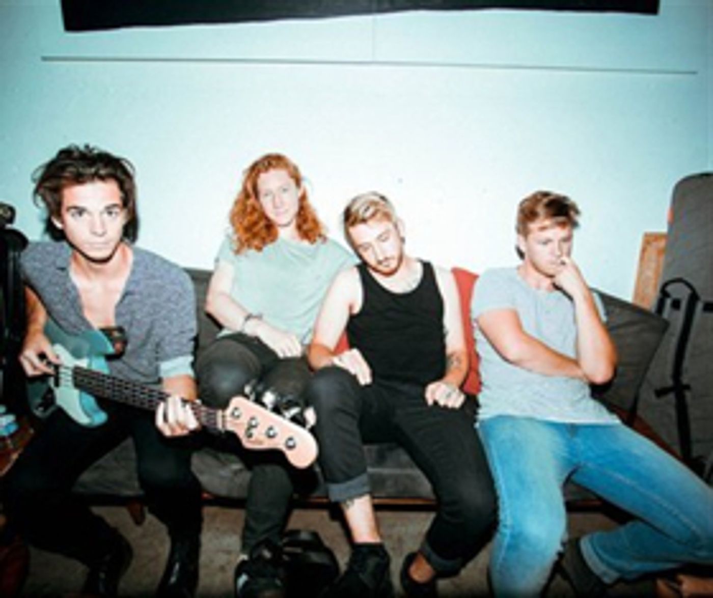 Alt-Synth Pop Band Flor Release 'Rely'; Announce Deluxe Edition Of 'Come Out. You're Hiding.'  Image