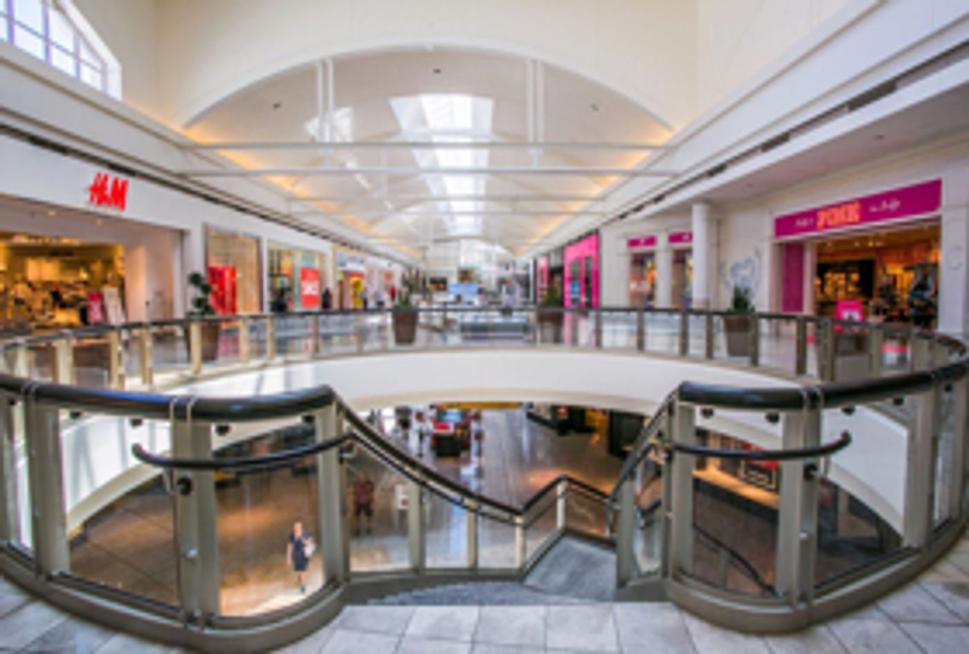 Galleria at Sunset, in Partnership with the Las Vegas Artists' Guild, Presents the Galleria Art Expo  Image