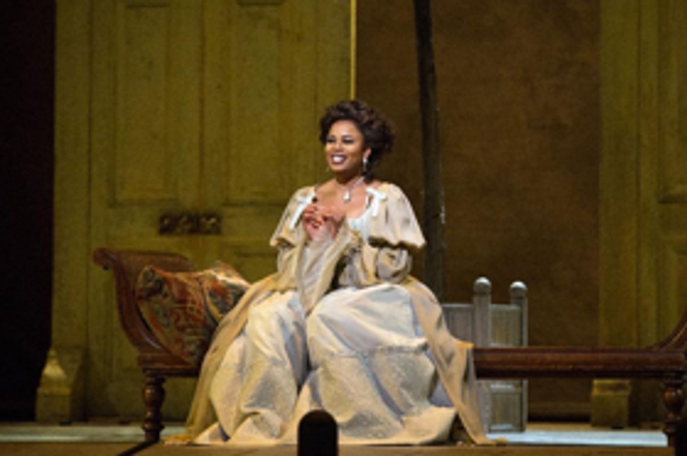 Pretty Yende and Matthew Polenzani Star in Donizetti's Romantic Comedy L'ELISIR D'AMORE  Image