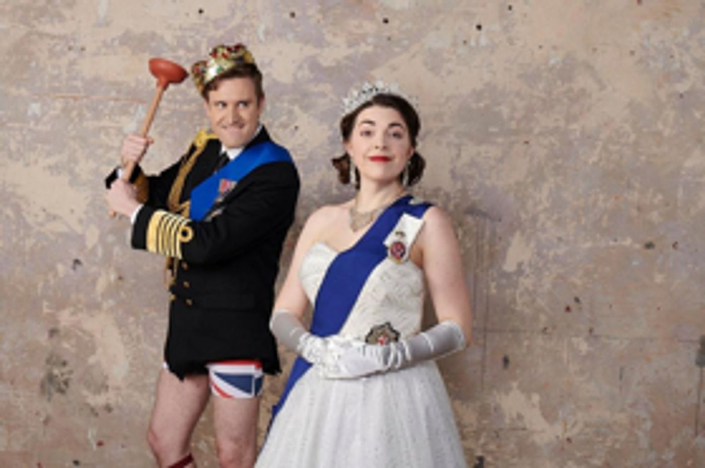 Review: THE CROWN DUAL, King's Head Theatre  Image