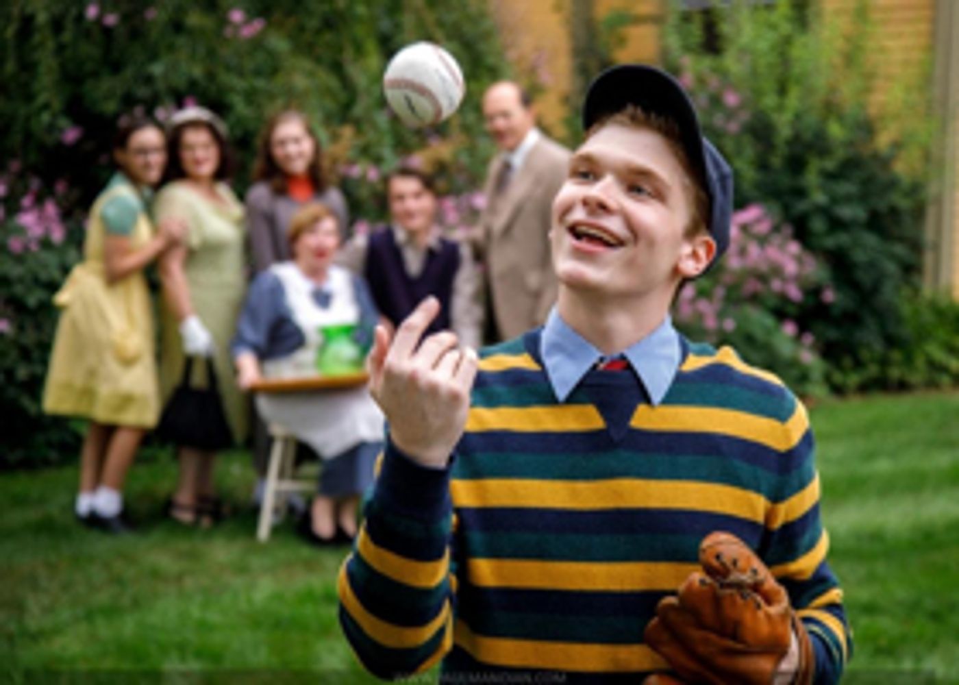 The Farmington Players Present BRIGHTON BEACH MEMOIRS The Farmington Players Present BRIGHTON BEACH MEMOIRS Image