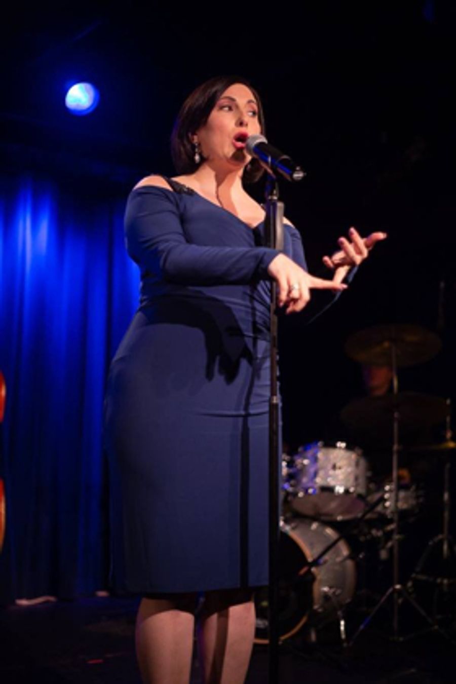 SIERRA REIN Reprises Hit Debut Solo Show RUNNING IN PLACE at Laurie Beechman Theatre, 9/22 & Today Image