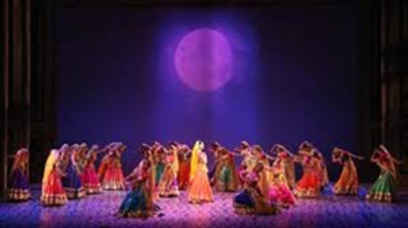 Review: Feroz Abbas Khan's MUGHAL-E-AZAM at JLN Stadium Review: Feroz Abbas Khan's MUGHAL-E-AZAM at JLN Stadium Image