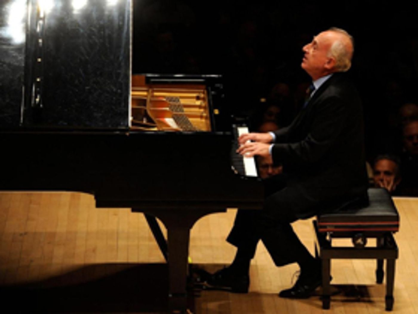 Maurizio Pollini Marks 50th Anniversary of Carnegie Hall Debut with Recital on April 29  Image