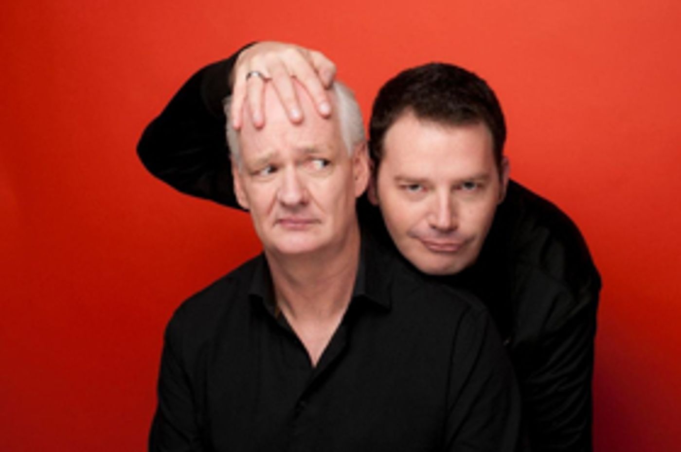 WHOSE LINE's Colin Mochrie and Brad Sherwood Team Up for SCARED SCRIPTLESS  Image