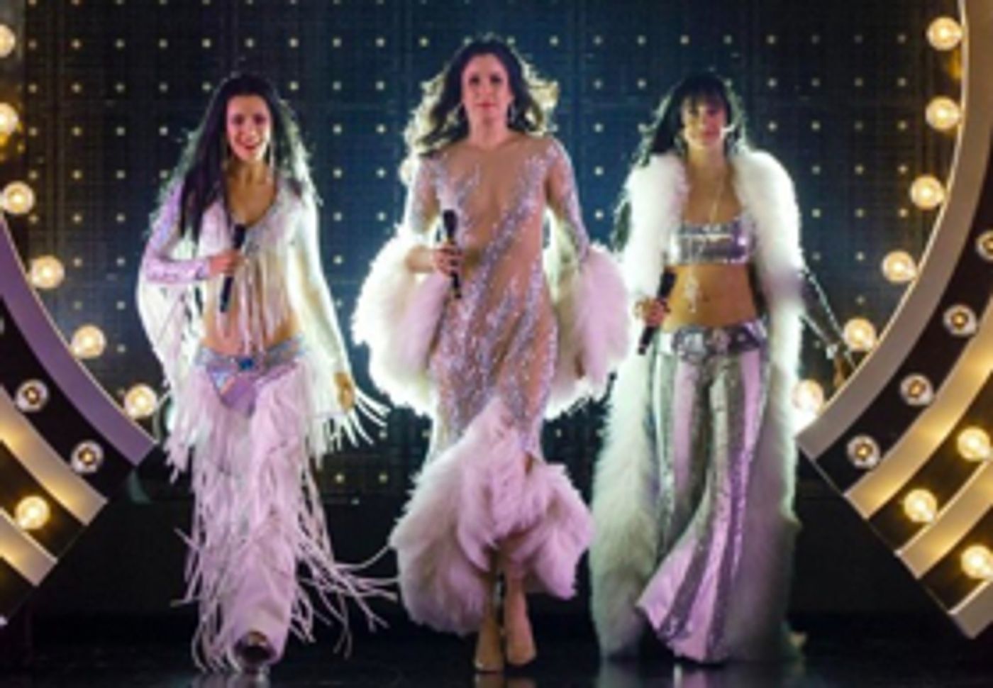 THE CHER SHOW Cancels Final Performance in Chicago Due to Technical Error THE CHER SHOW Cancels Final Performance in Chicago Due to Technical Error Image