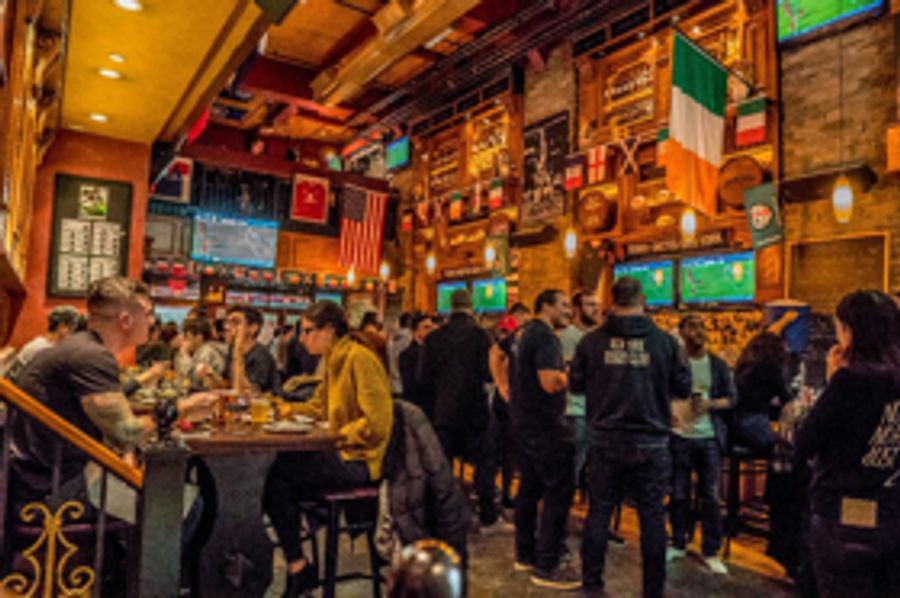 PIG N WHISTLE on 36th for Lunch-Dinner-Drinks and Of Course St. Patrick's Day Image