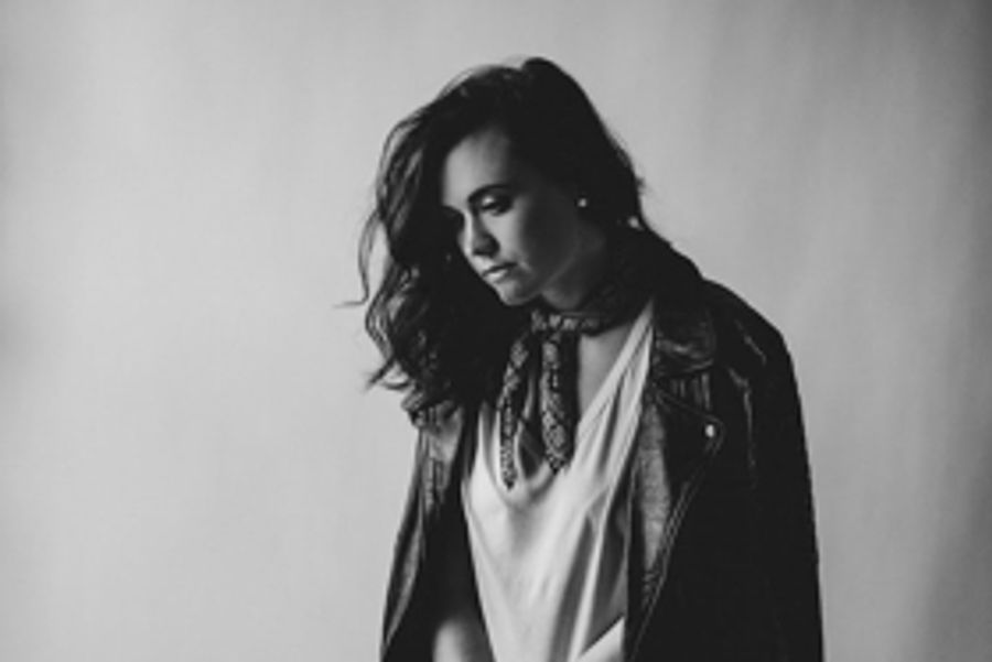 THE VOICE Star Whitney Fenimore Shares New Single FIND YOUR LOVE Image