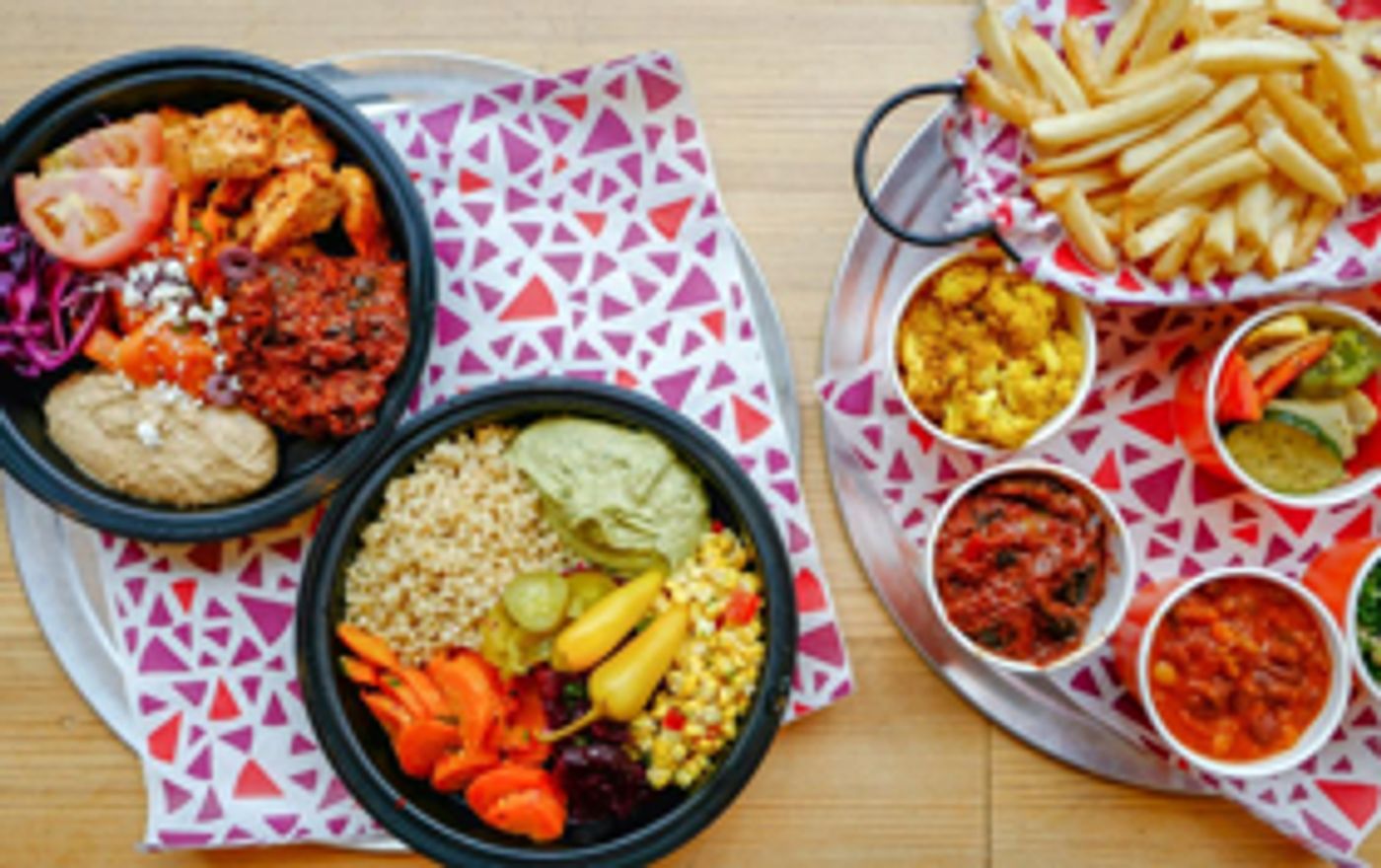 THE HUMMUS & PITA CO. Expands to Please Fans of Delicious Mediterranean Fare THE HUMMUS & PITA CO. Expands to Please Fans of Delicious Mediterranean Fare Image