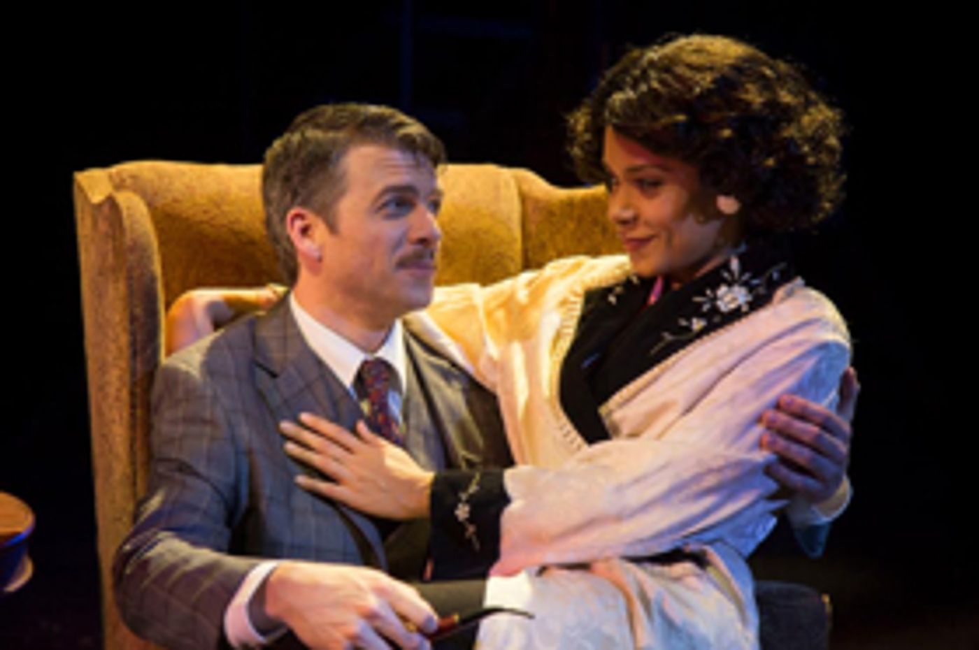 Review: THE 39 STEPS at Rep Stage in Columbia - It's a Sheer Delight!  Image