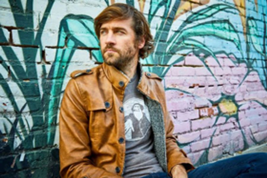 Singer-Songwriter John Craigie Releases New Track WESTBOUND BART Image
