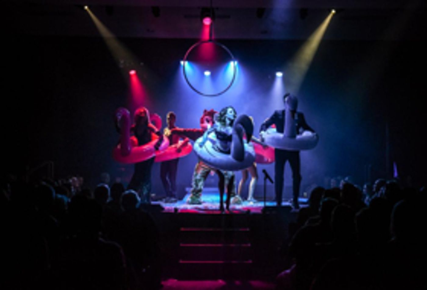 Review: DELUX DELUX at Hamilton Gardens Arts Festival Review: DELUX DELUX at Hamilton Gardens Arts Festival Image