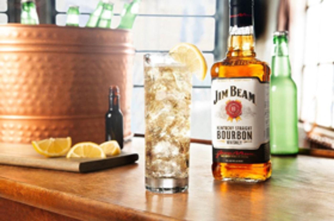 JIM BEAM Refreshing Holiday Cocktails  Image