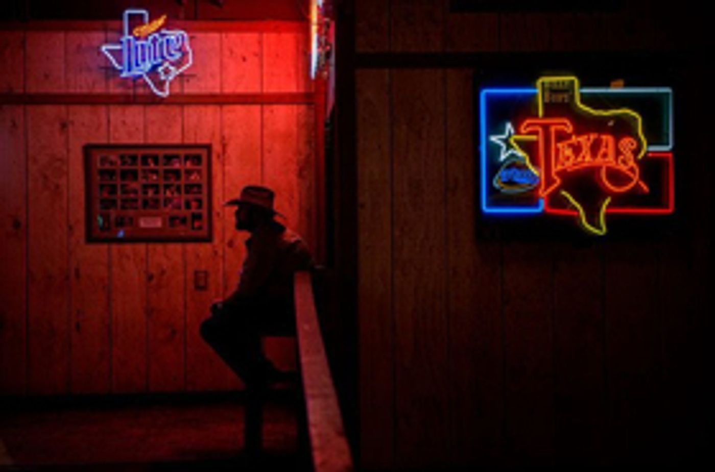 Dwight Yoakam, Brothers Osborne, Easton Corbin, Josh Ward & More Set To Take The Stage At Billy Bob's Texas In February Dwight Yoakam, Brothers Osborne, Easton Corbin, Josh Ward & More Set To Take The Stage At Billy Bob's Texas In February Image