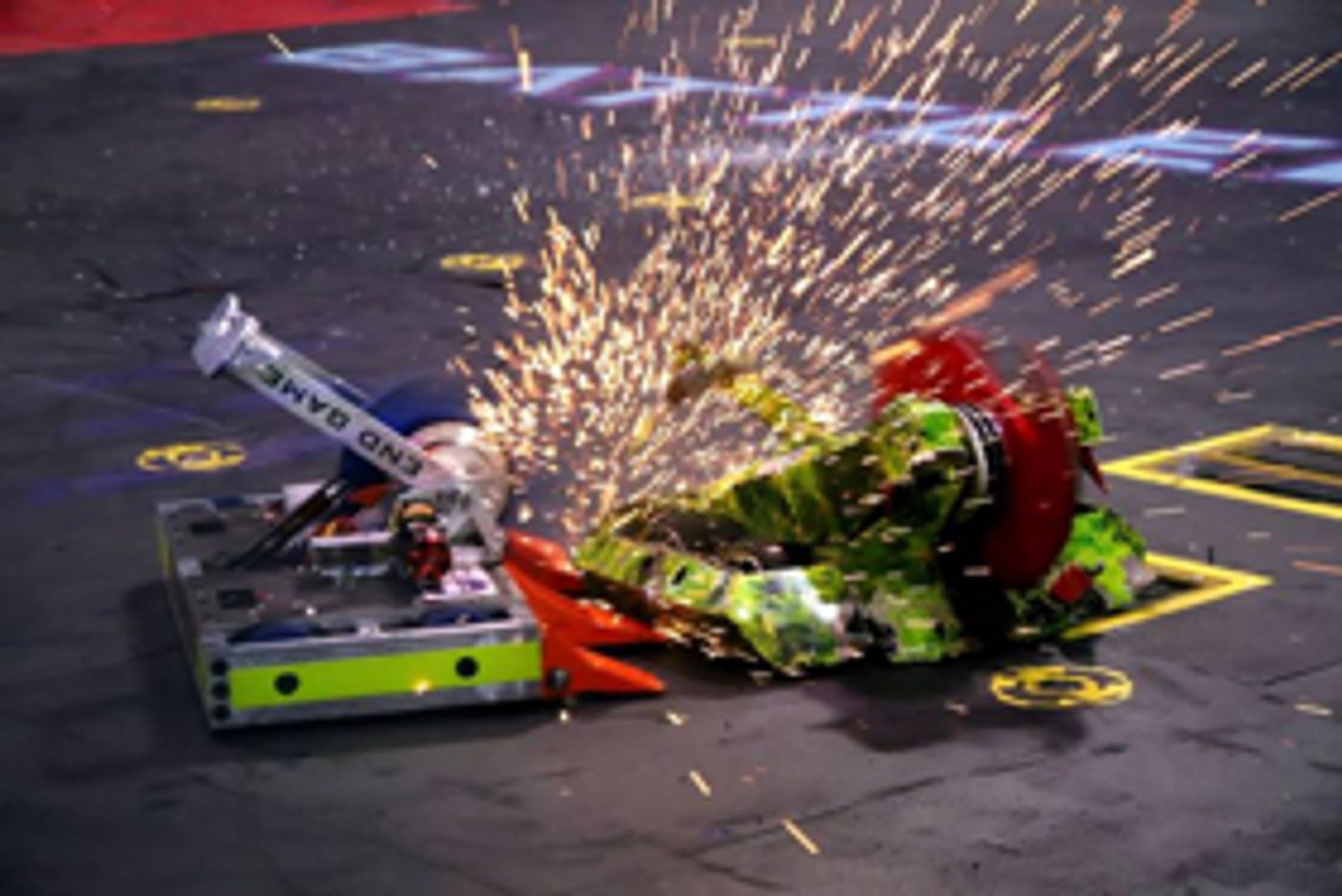 BATTLEBOTS Returns For Second Season This June On Discovery  Image