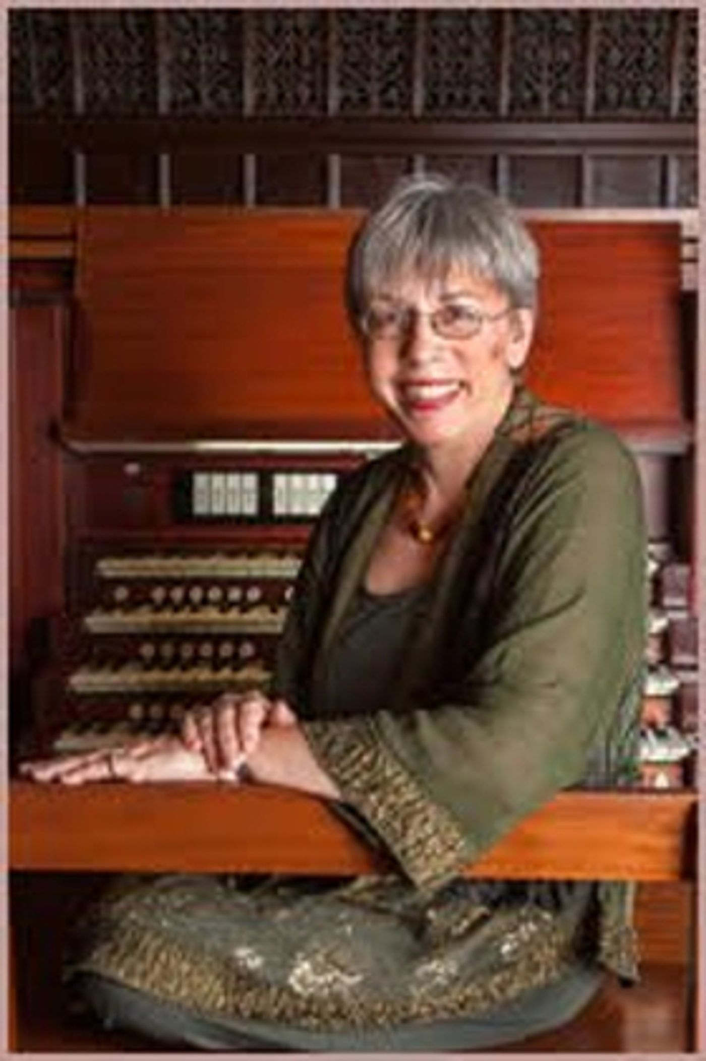 Organist Gail Archer Announces Fall 2018 Tour Organist Gail Archer Announces Fall 2018 Tour Image