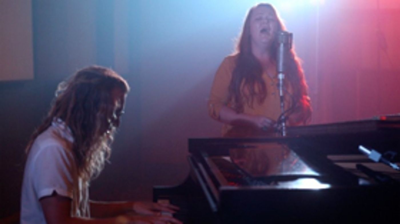 Audra Mae, Judy Garland's Great Grand-Niece, Sings 'Somewhere Over The Rainbow'  Image