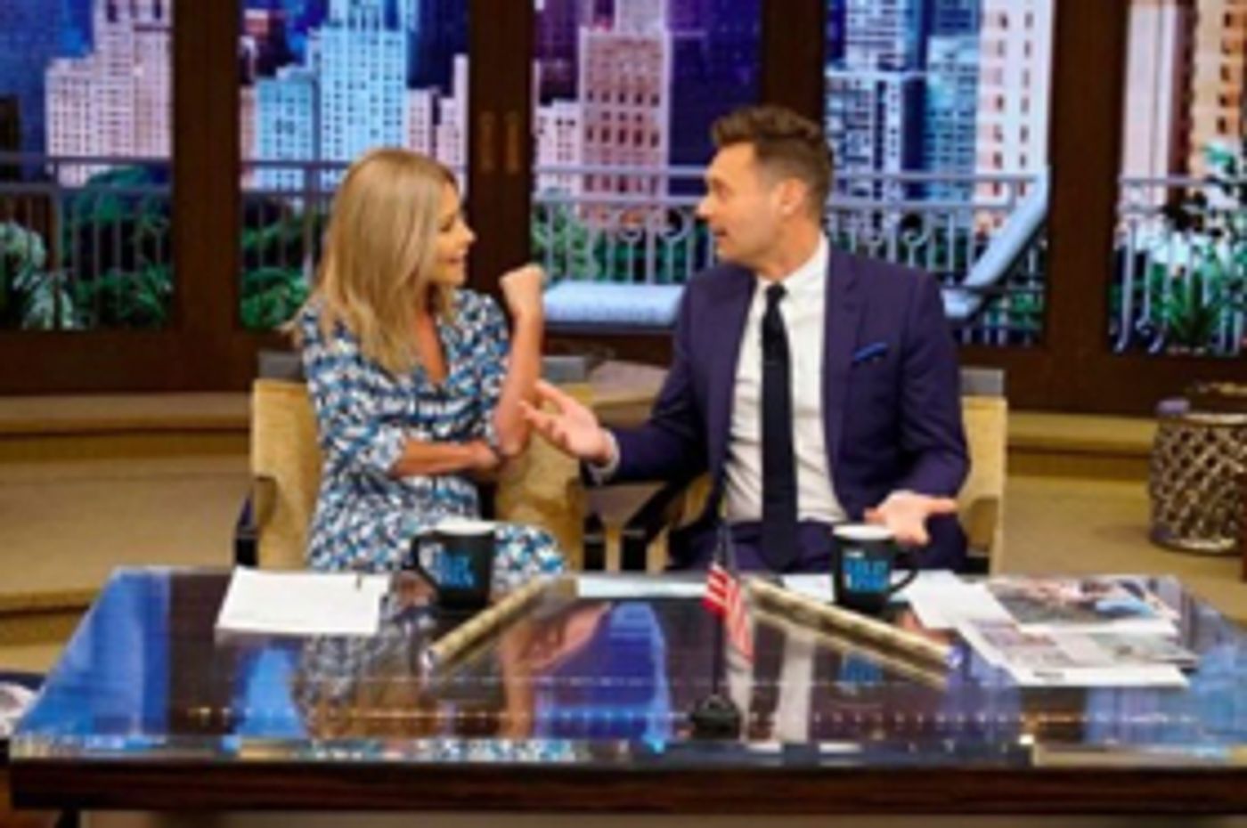 LIVE WITH KELLY AND RYAN's Premiere Week Posts Its Biggest Ratings Margins Over ELLEN in Four Years  Image