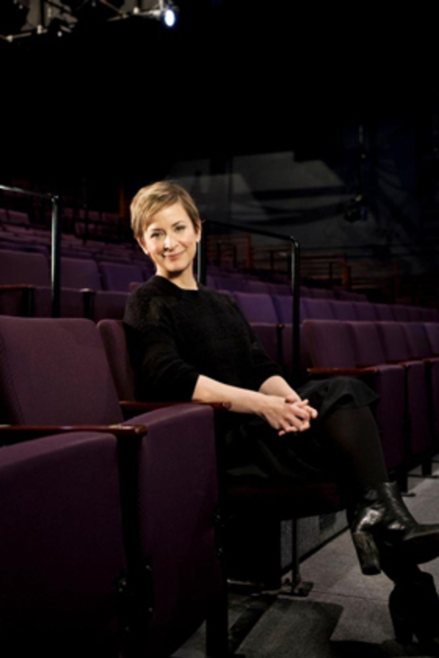 Anna D. Shapiro Will Direct Elton John and Shaina Taub's THE DEVIL WEARS PRADA Musical  Image