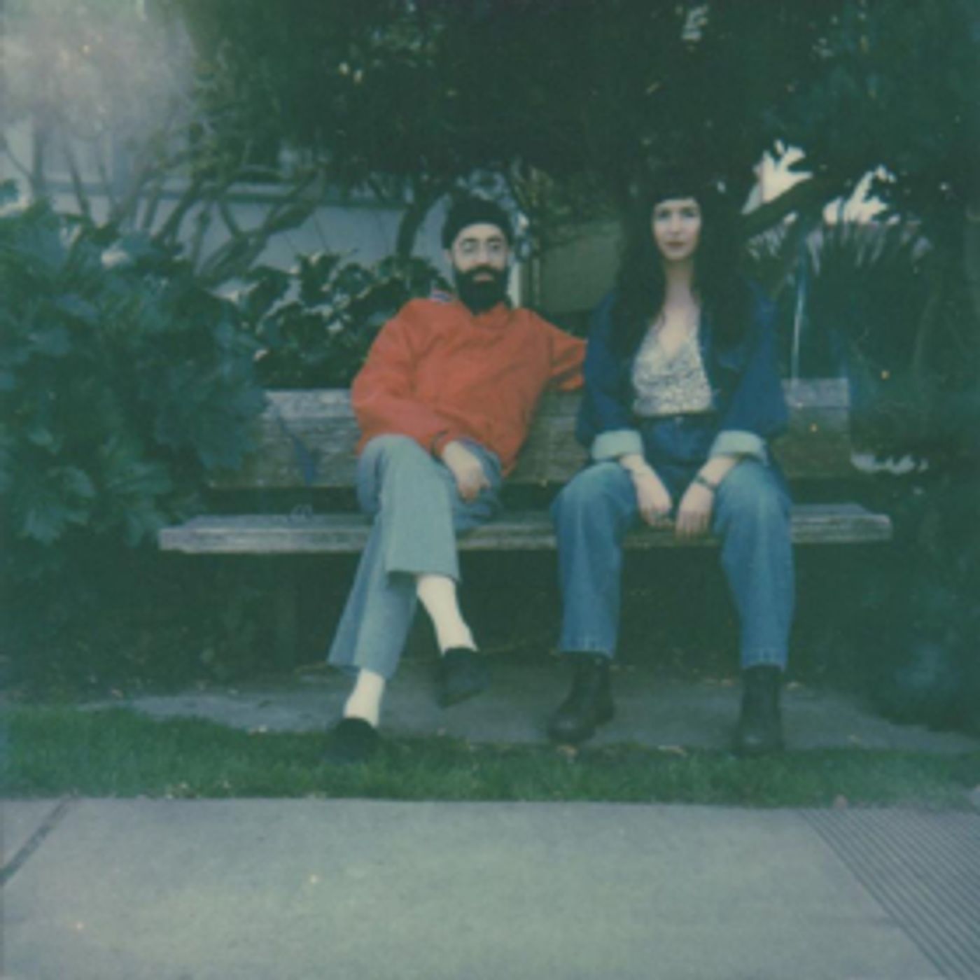 Brijean Premieres New Single 'Walkie Talkie'  Image