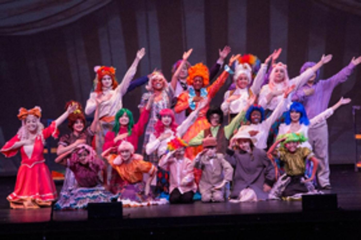 Review: ENCORE Entertains Audiences with Fun-Filled MARY POPPINS Musical  Image