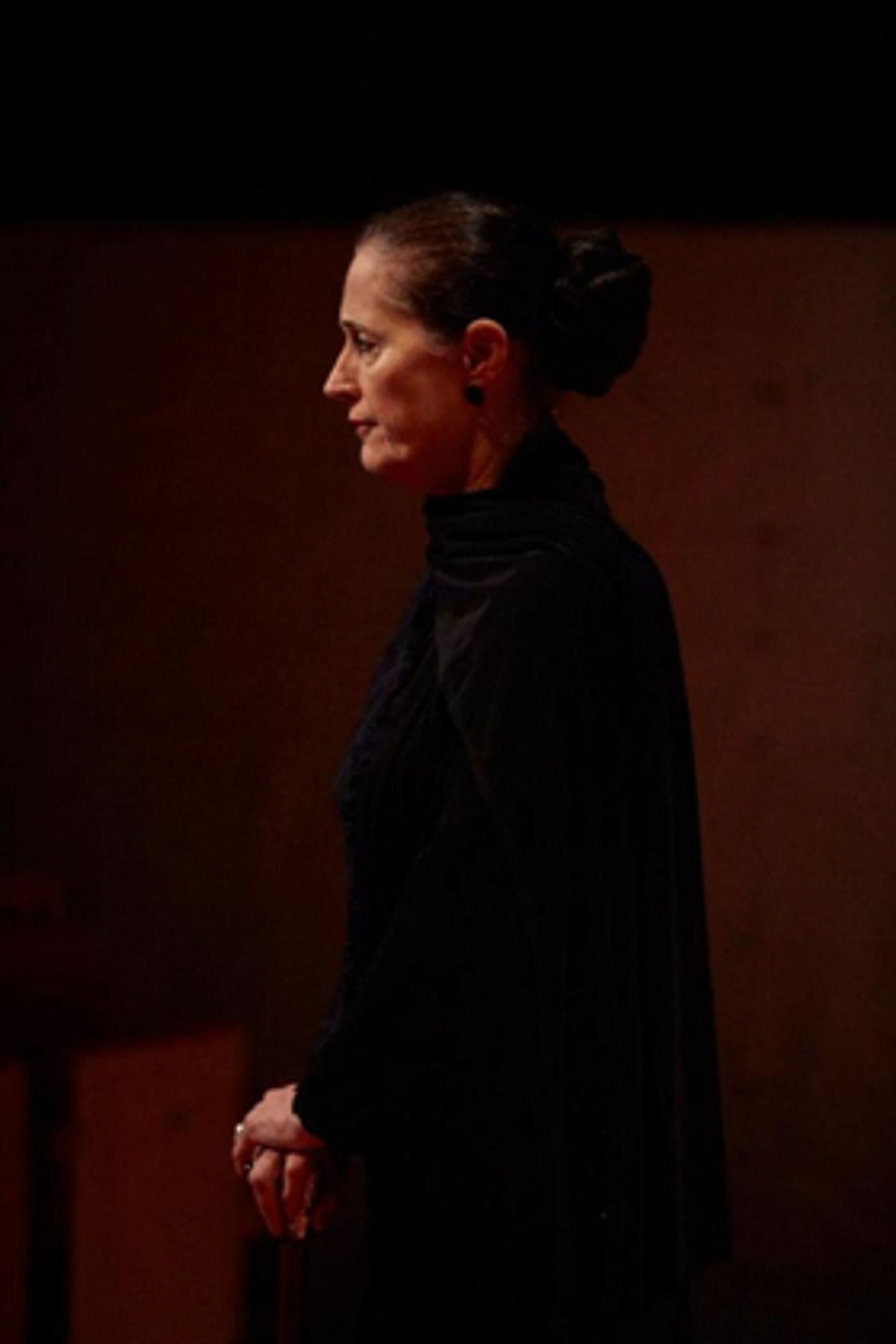 Review: THE HOUSE OF BERNARDA ALBA, Cervantes Theatre  Image