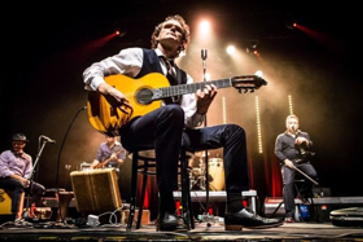 Jesse Cook Announces Additional Dates To His BEYOND BORDERS Tour  Image