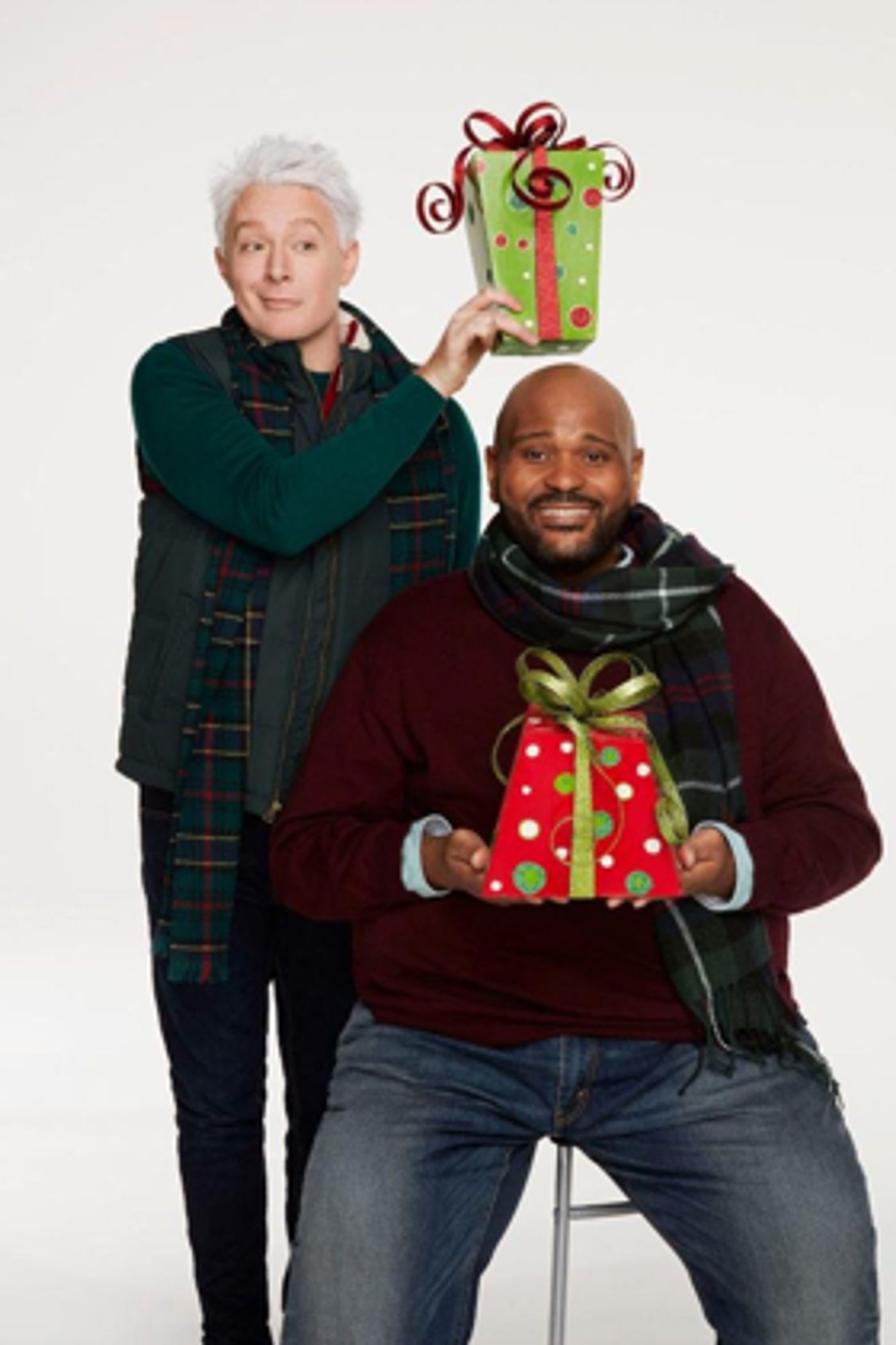 Ruben Studdard & Clay Aiken Ring in the Holidays on Broadway  Image
