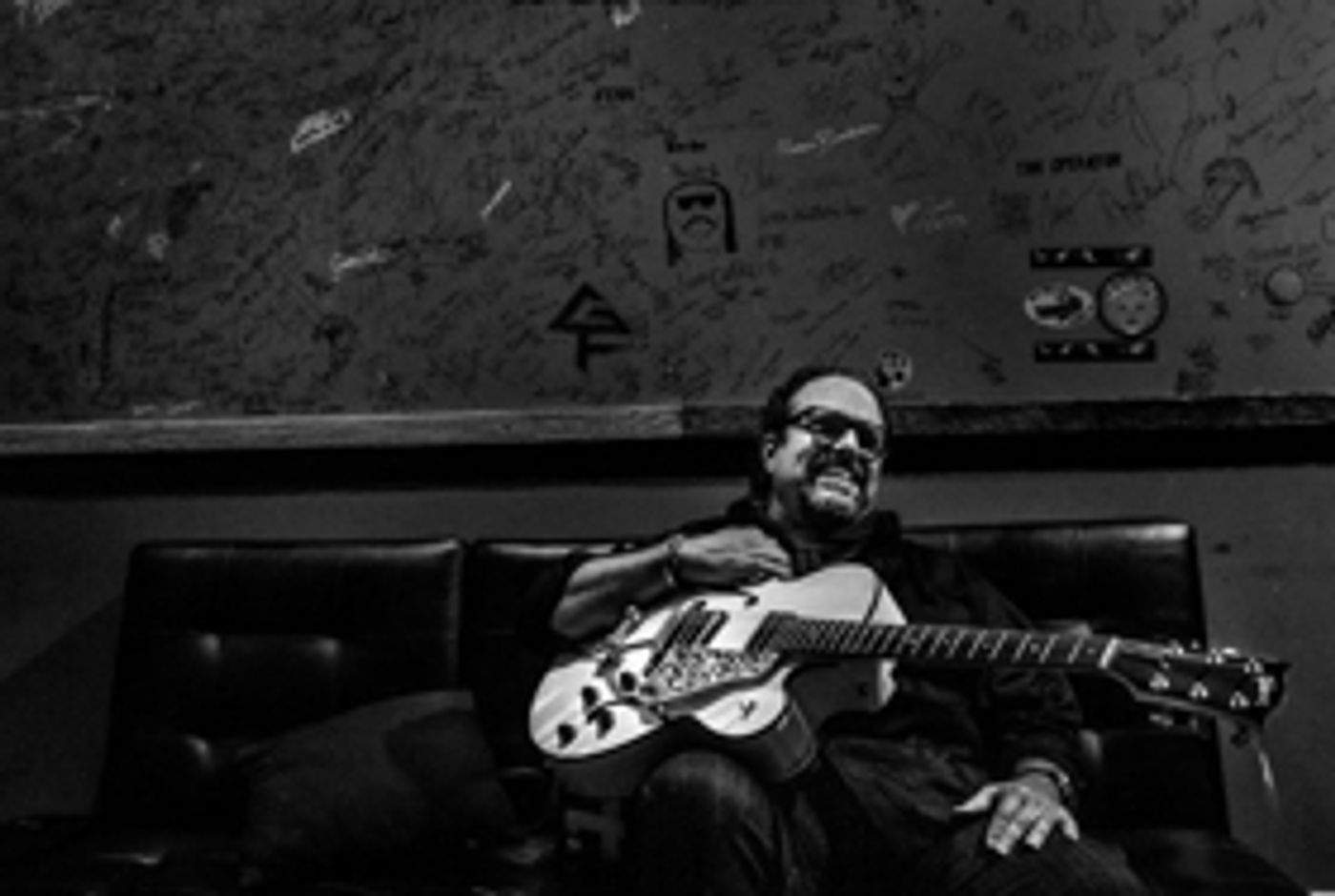 Musician Raul Malo Performs at Montalvo in Saratoga  Image