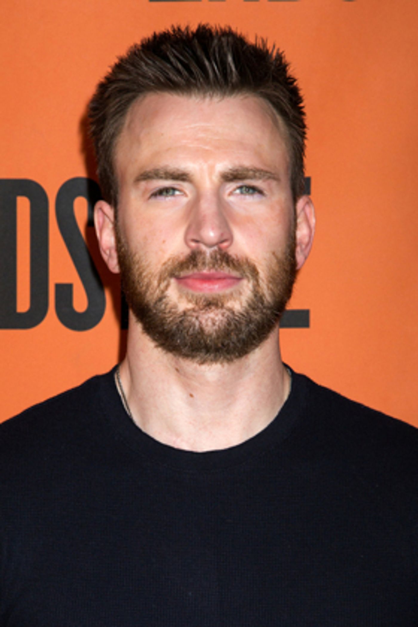 Chris Evans Reveals That He Wants to Star in a Musical!  Image