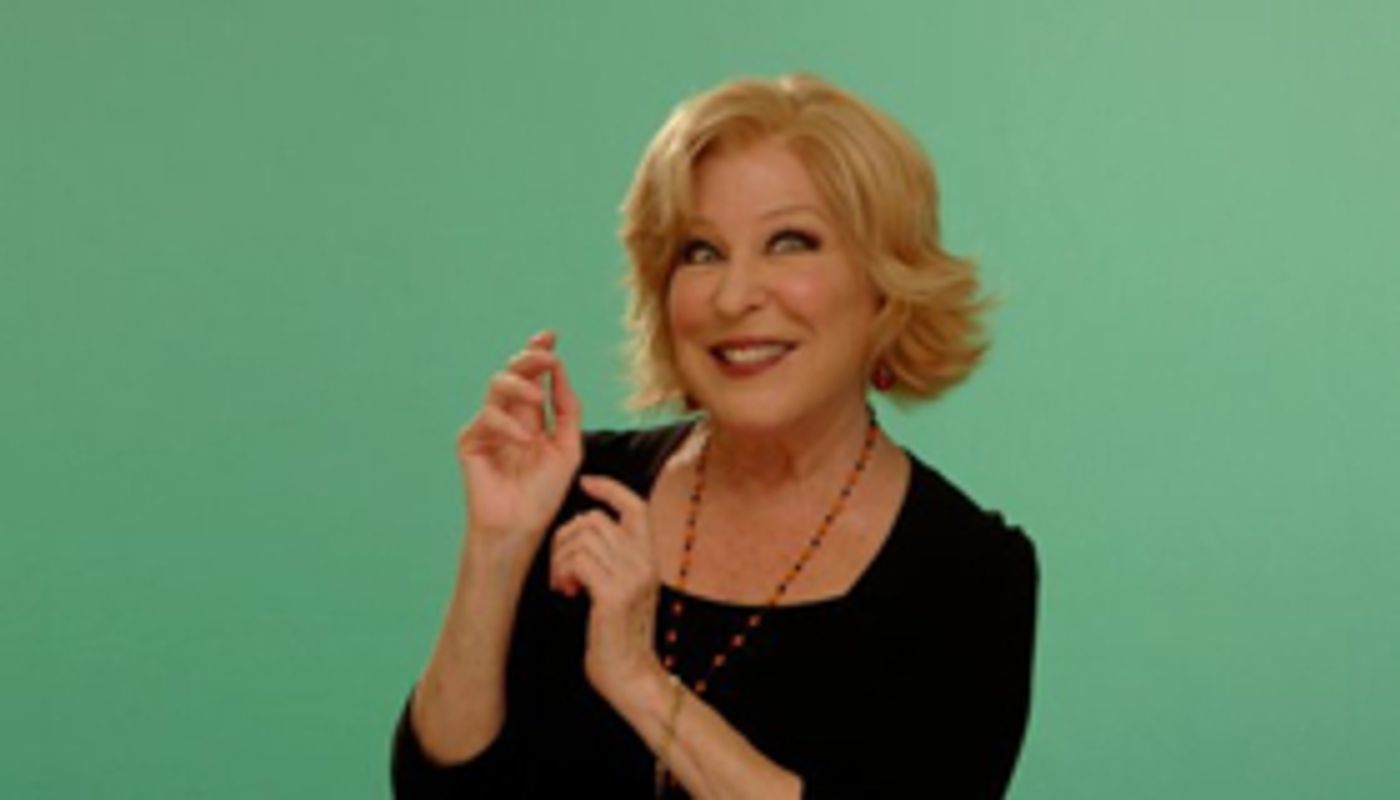 VIDEO: Bette Midler Joins Freeform's HOCUS POCUS 25TH ANNIVERSARY HALLOWEEN BASH VIDEO: Bette Midler Joins Freeform's HOCUS POCUS 25TH ANNIVERSARY HALLOWEEN BASH Image