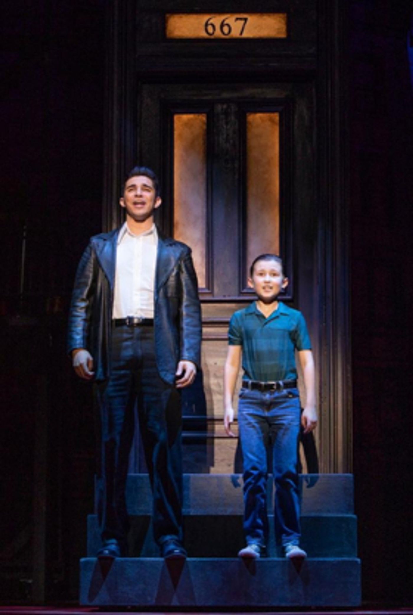 Review: Pantages Has an Audience Grabber in A BRONX TALE  Image