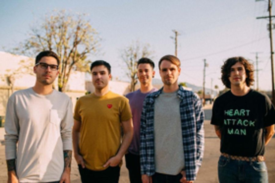 Real Friends Release New Single FROM THE OUTSIDE Image