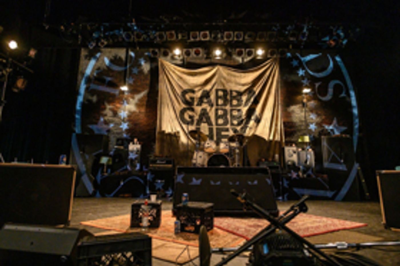 Broadway in Chicago Announces Memorial Day Weekend Offer for FOUR CHORDS AND A GUN For the Military  Image