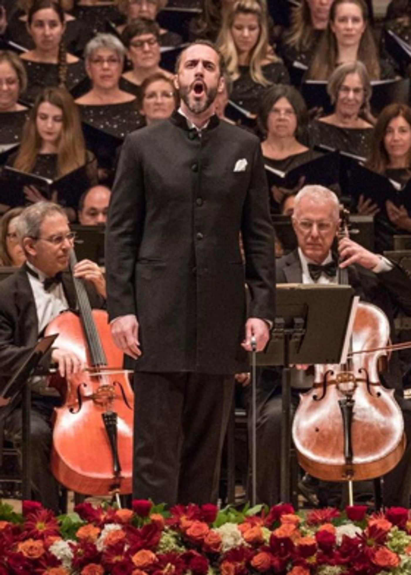 Review: Netrebko and the Notorious RBG, Many Others, Make a Truly Gala Tucker Foundation Tribute to Winner Van Horn  Image