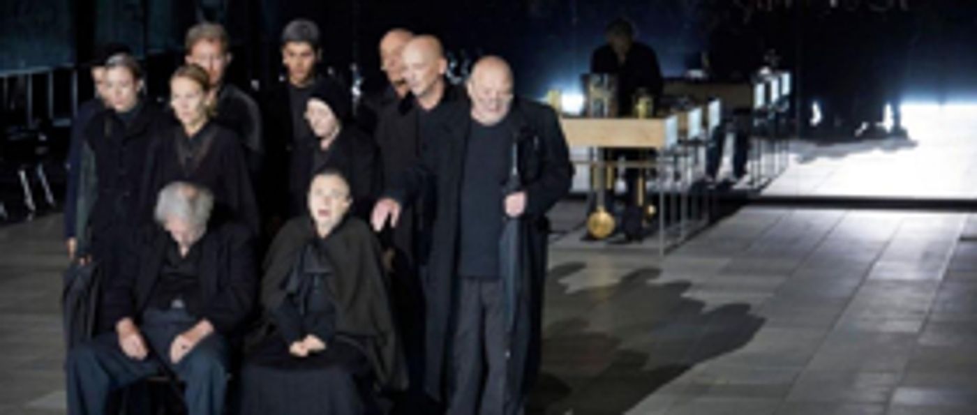 Review: AVIGNON THEATRE FESTIVAL Presents DE DINGEN DIE VOORBIJGAAN By IVO VAN HOVE Review: AVIGNON THEATRE FESTIVAL Presents DE DINGEN DIE VOORBIJGAAN By IVO VAN HOVE Image