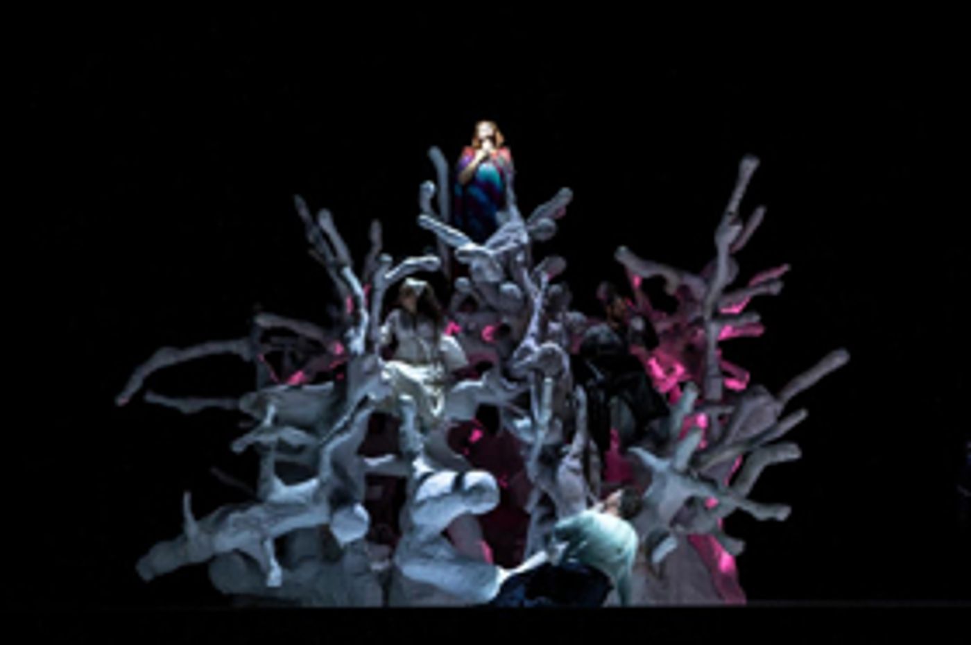 Review: TRISTAN & ISOLDE at La Monnaie  Image