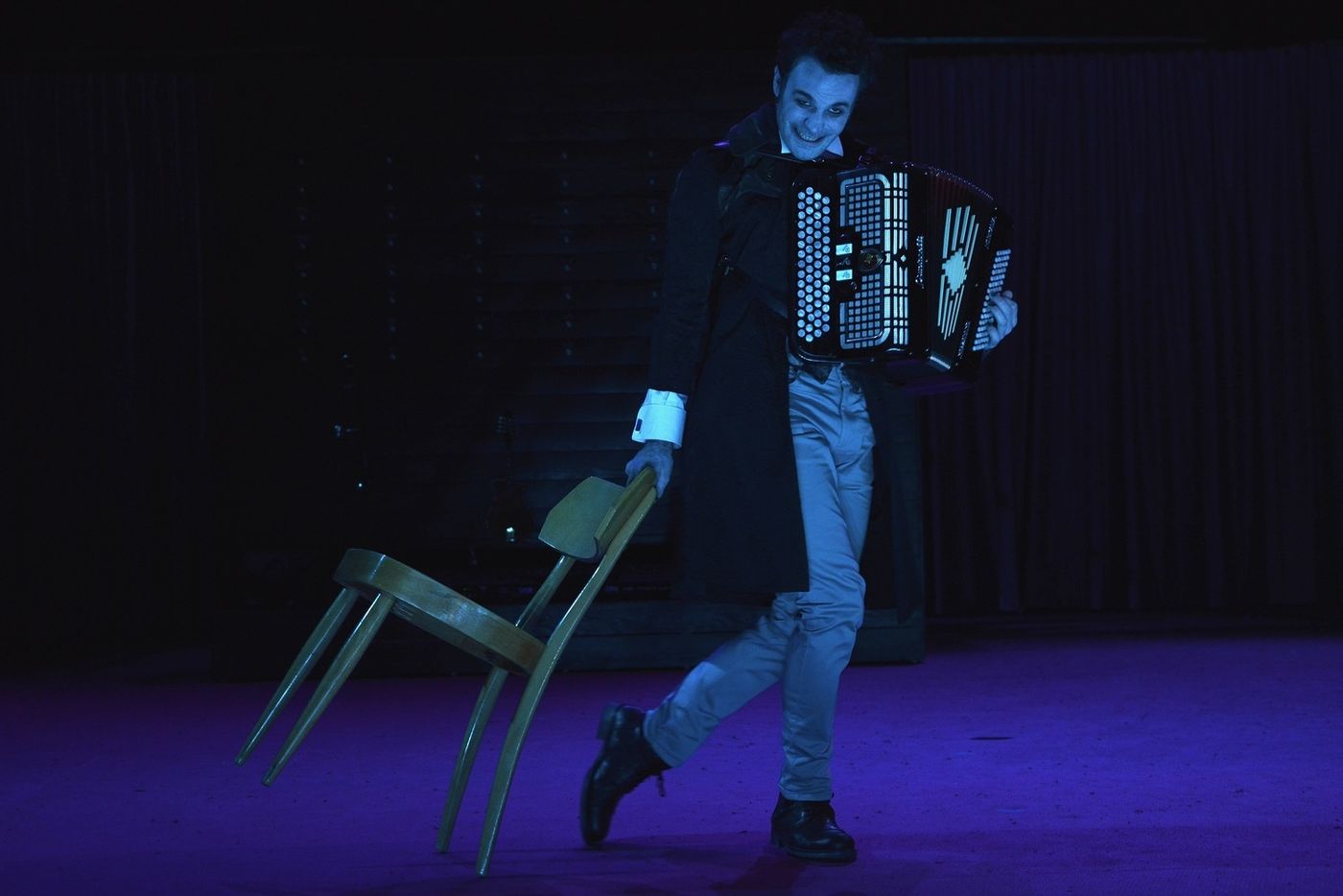 Review: FUNERAILLES D'HIVER at Rideau De Bruxelles  Image