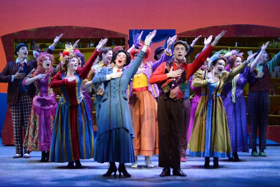 Herberger & AZ Broadway Theatres Provide Special Guests With Magical MARY POPPINS Experience Image
