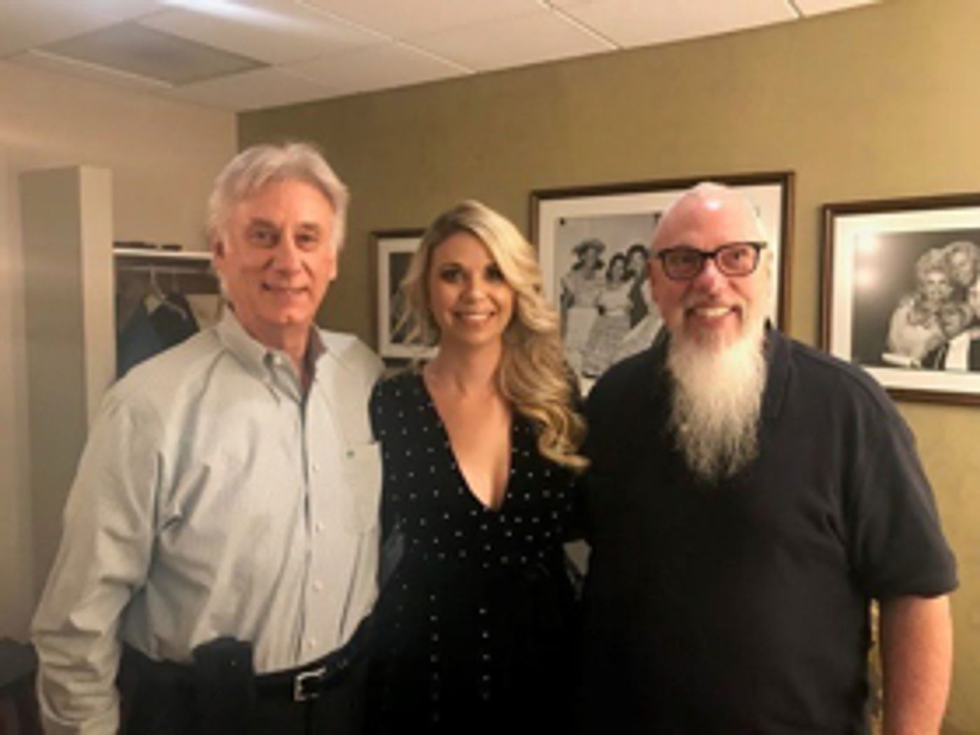 Sandra Lynn Performs at The Ryman Auditorium Sandra Lynn Performs at The Ryman Auditorium Image