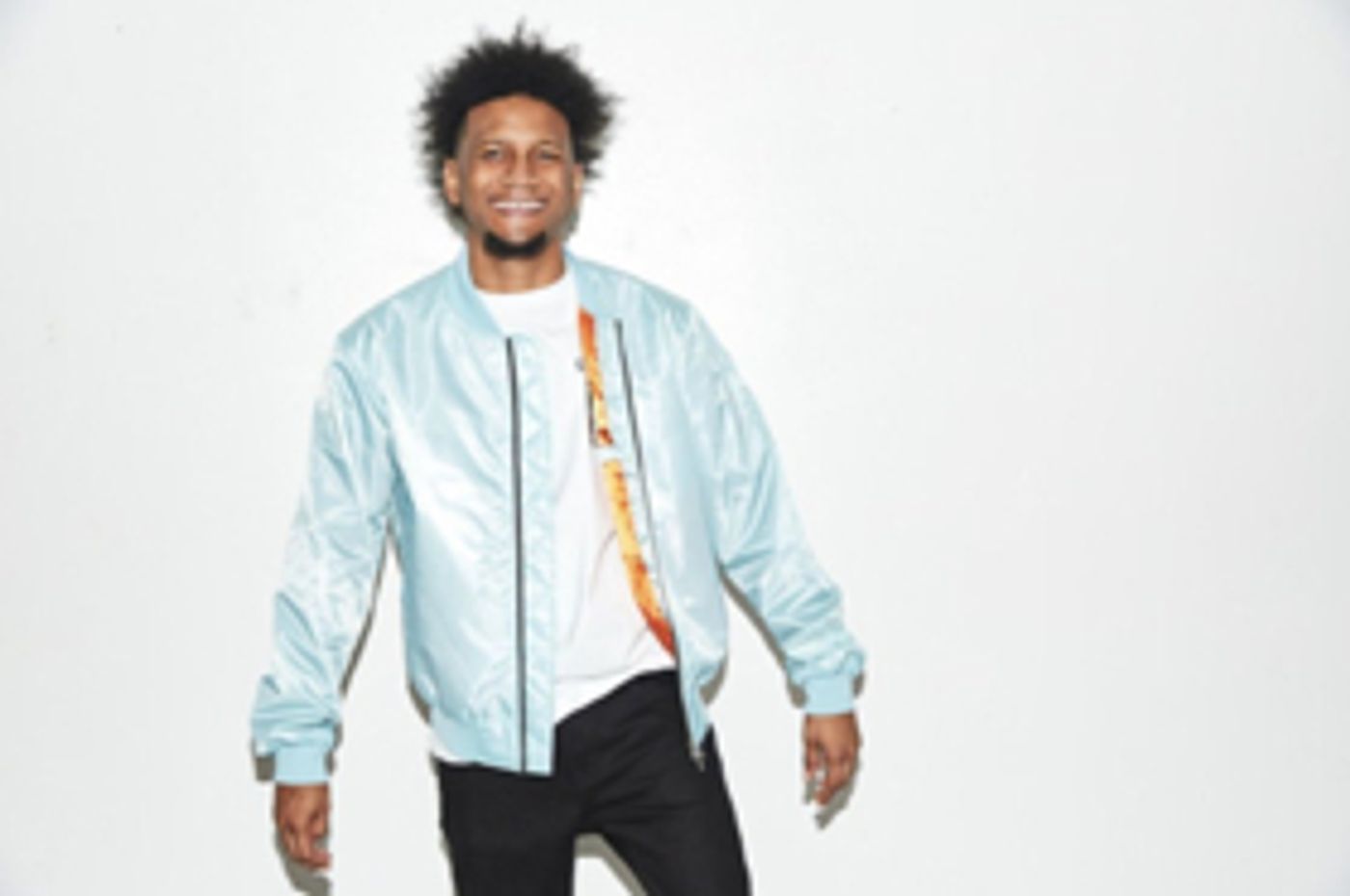 Hector Mendoza Joins Vincente Garcia in New Single HAPPY COLORS Hector Mendoza Joins Vincente Garcia in New Single HAPPY COLORS Image