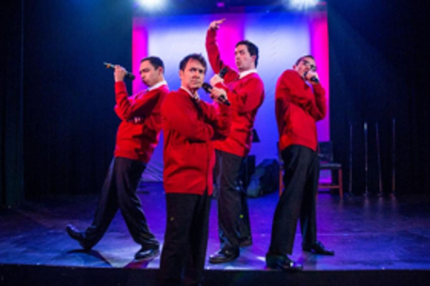 Review: PLAID TIDINGS Brings Musical Holiday Cheer to Simi Valley  Image